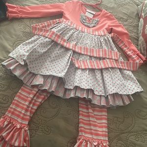 Beautiful little girls Giggle Moon!